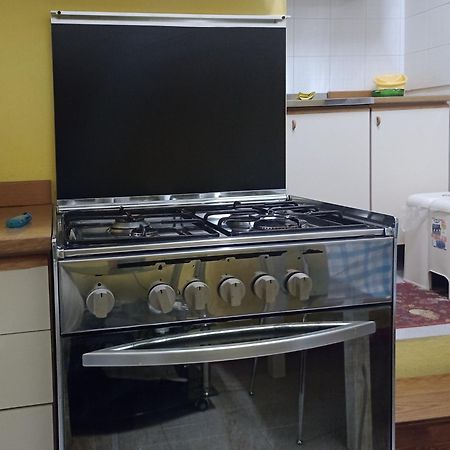Casa Tildepino Davanti Al Fiume Temo Locazione Turistica Bosa Esterno foto